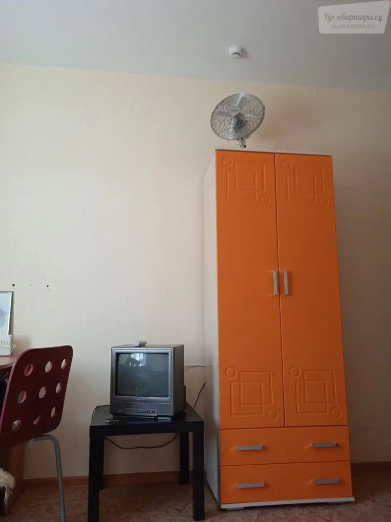 Бурнаковская улица, 77