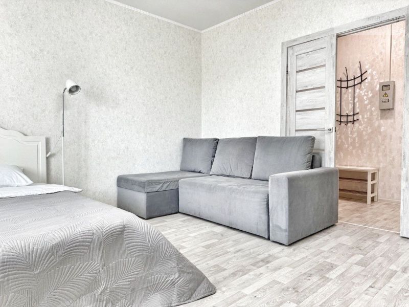 улица Академика Королёва, 8