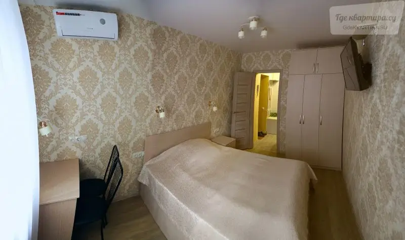 улица Декабристов, 100