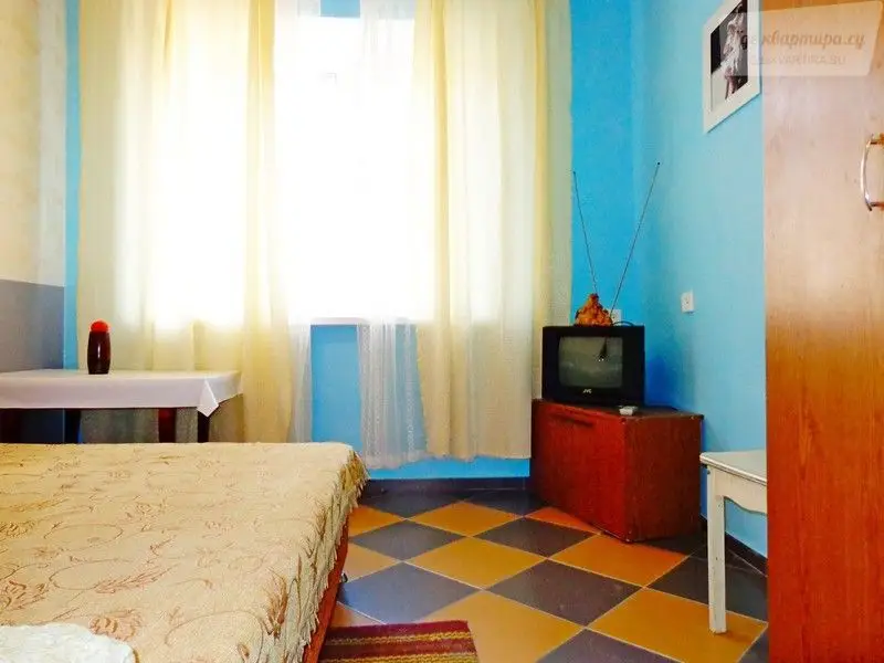 улица Орджоникидзе, 83