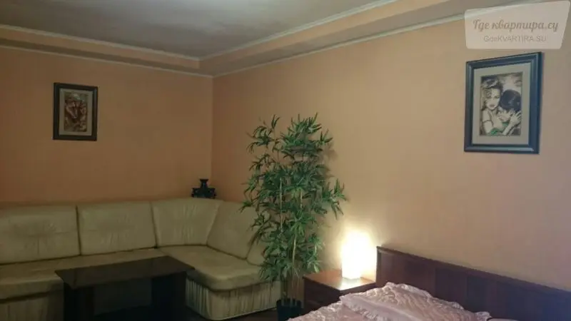 улица Адмирала Макарова, 6