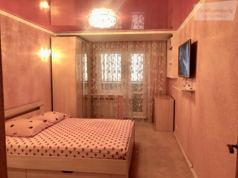 Главная улица, 6
