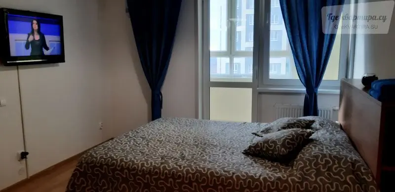 проспект Академика Сахарова, 73