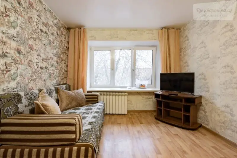 Коломенская улица, 23